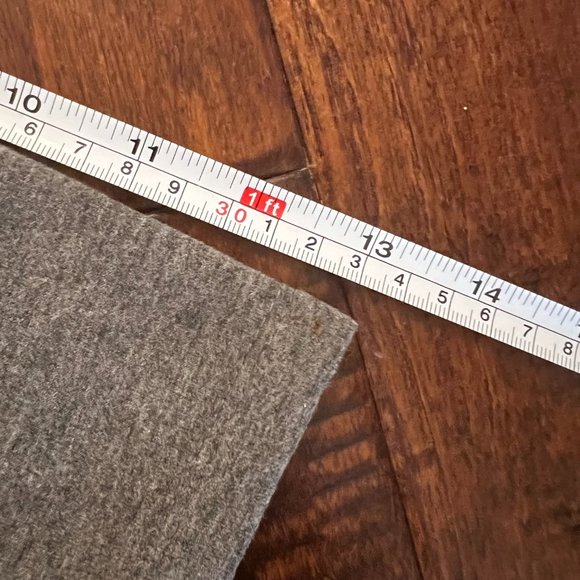 TWIN BUNDLE - 2 Long-sleeve Fleece Sweatshirts w/ Kitty Design (White & Gray) - Picture 7 of 7